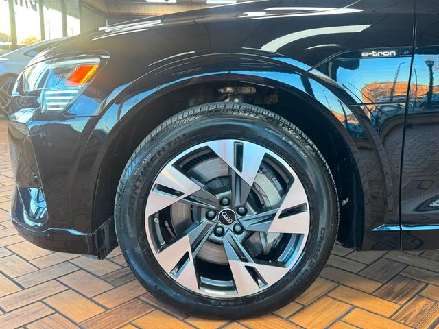 2022 Audi e-tron Sportback S line Premium quattro - 22945631 - 14