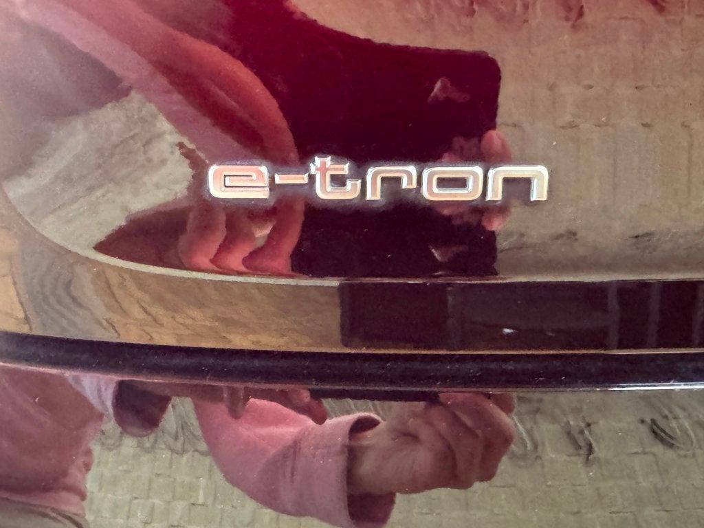 2022 Audi e-tron Sportback S line Premium quattro - 22945631 - 16