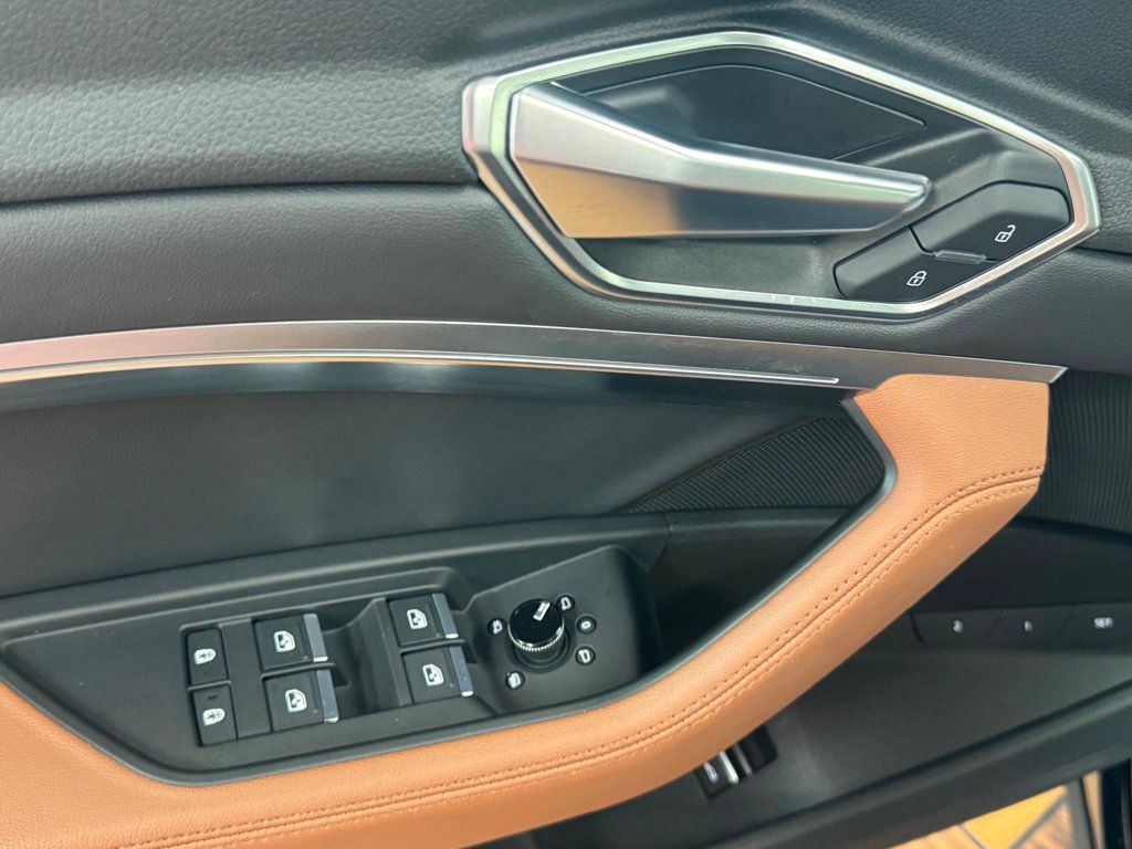 2022 Audi e-tron Sportback S line Premium quattro - 22945631 - 26