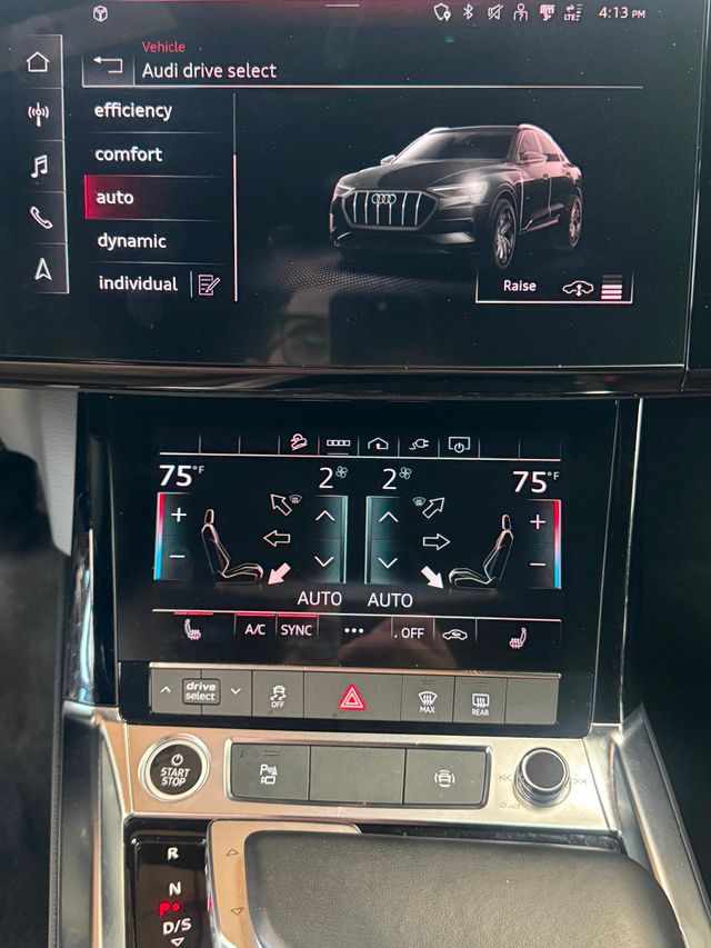 2022 Audi e-tron Sportback S line Premium quattro - 22945631 - 30