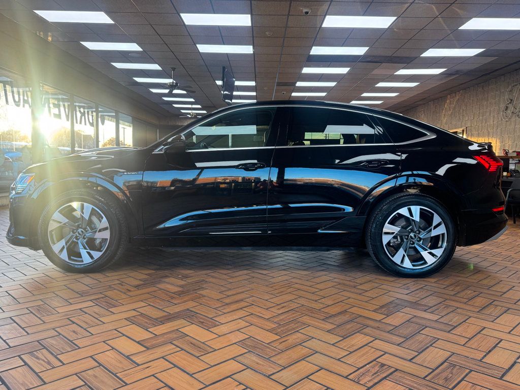 2022 Audi e-tron Sportback S line Premium quattro - 22945631 - 4