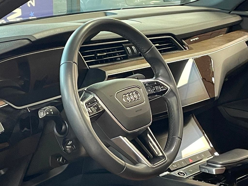 2022 Audi e-tron Sportback S line Premium quattro - 22952757 - 13