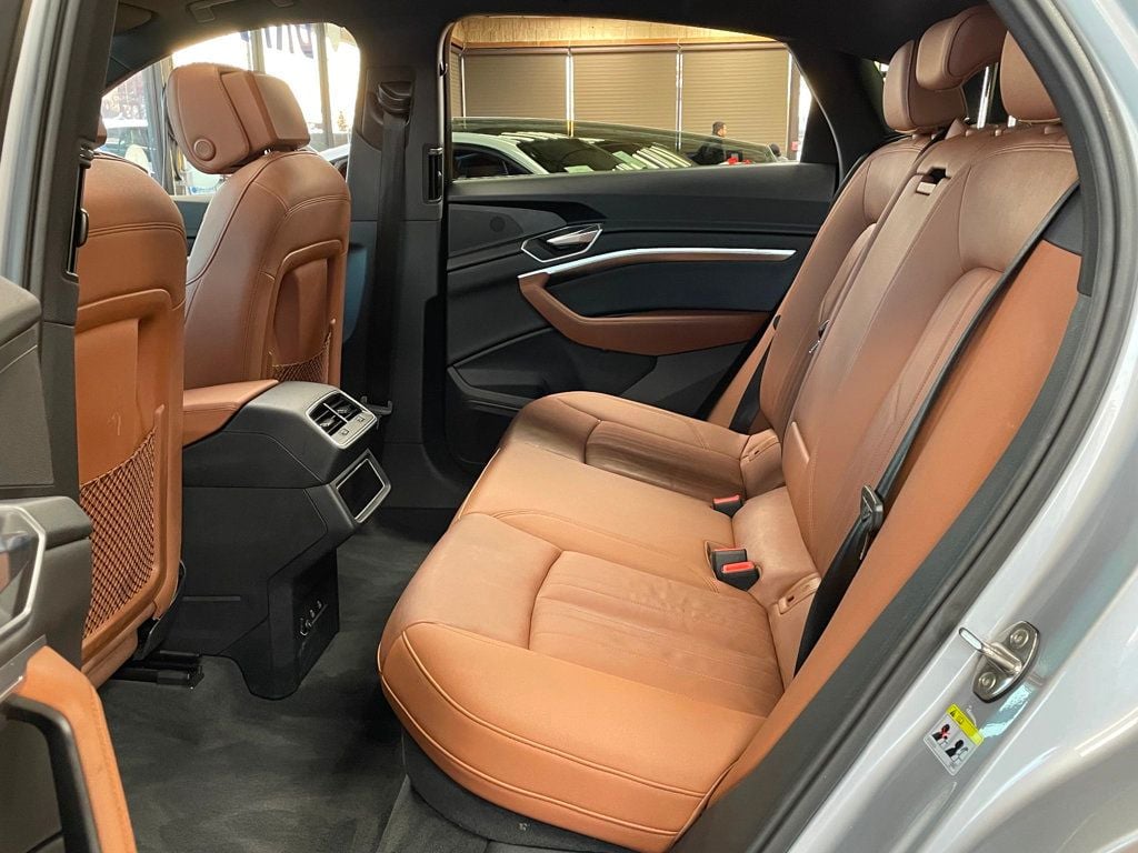 2022 Audi e-tron Sportback S line Premium quattro - 22952757 - 19