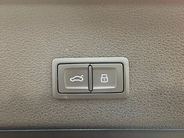 2022 Audi e-tron Sportback S line Premium quattro - 22952757 - 22