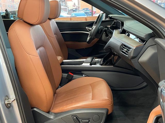2022 Audi e-tron Sportback S line Premium quattro - 22952757 - 25