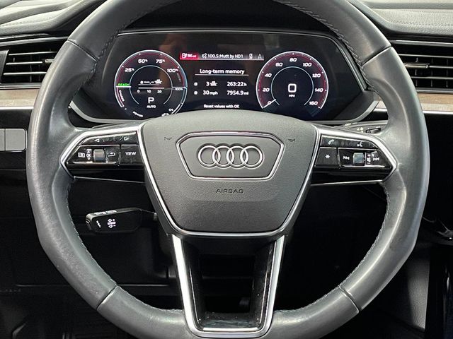 2022 Audi e-tron Sportback S line Premium quattro - 22952757 - 27