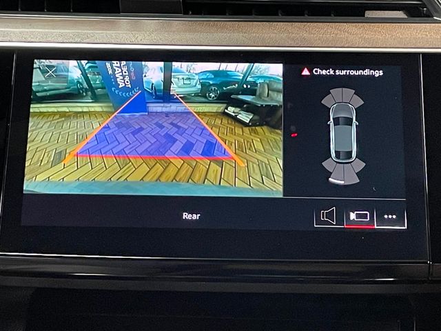 2022 Audi e-tron Sportback S line Premium quattro - 22952757 - 31