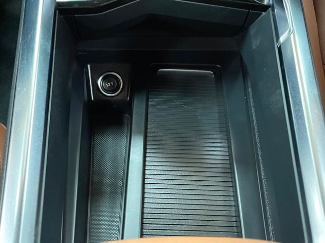 2022 Audi e-tron Sportback S line Premium quattro - 22952757 - 38