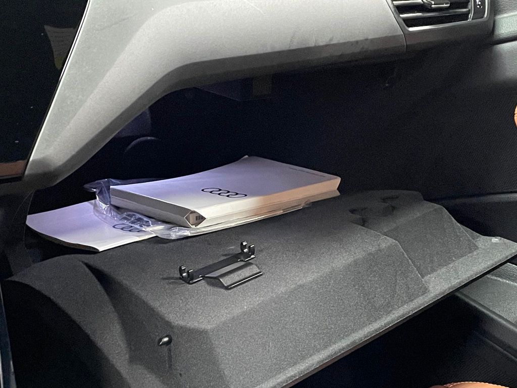 2022 Audi e-tron Sportback S line Premium quattro - 22952757 - 42