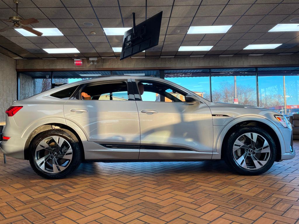 2022 Audi e-tron Sportback S line Premium quattro - 22952757 - 6