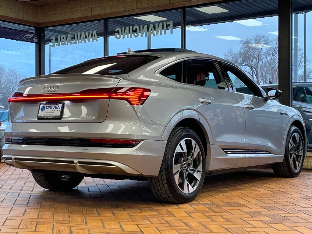 2022 Audi e-tron Sportback S line Premium quattro - 22958962 - 9