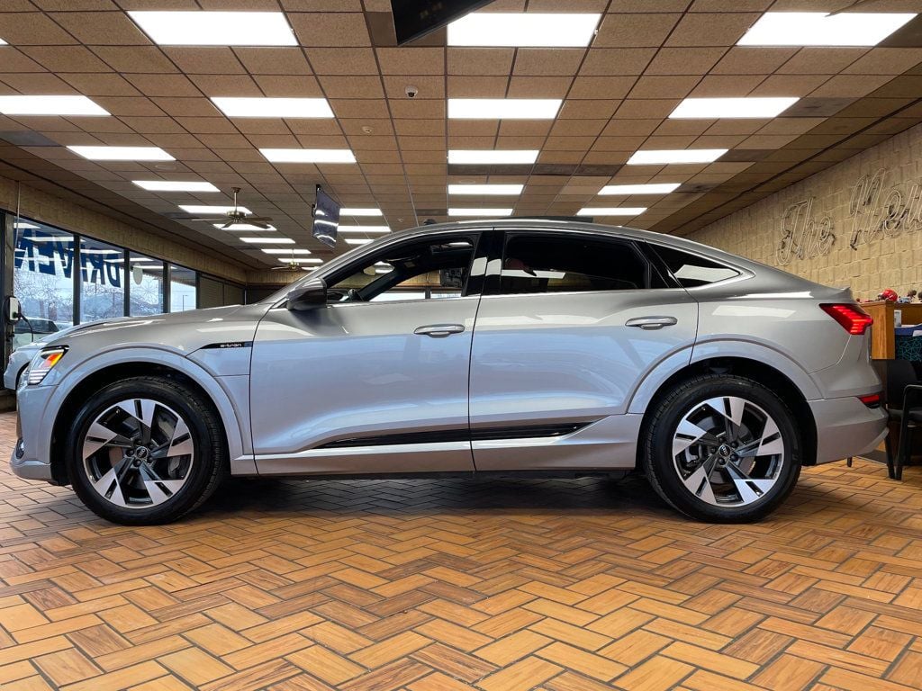 2022 Audi e-tron Sportback S line Premium quattro - 22958962 - 4