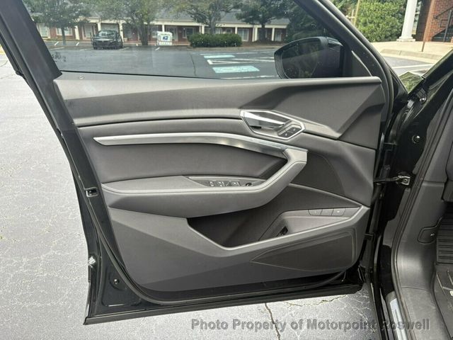 2022 Audi e-tron Sportback S line Premium quattro - 23066812 - 11