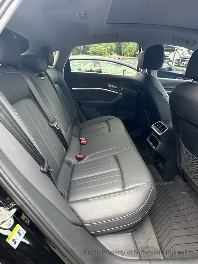 2022 Audi e-tron Sportback S line Premium quattro - 23066812 - 1