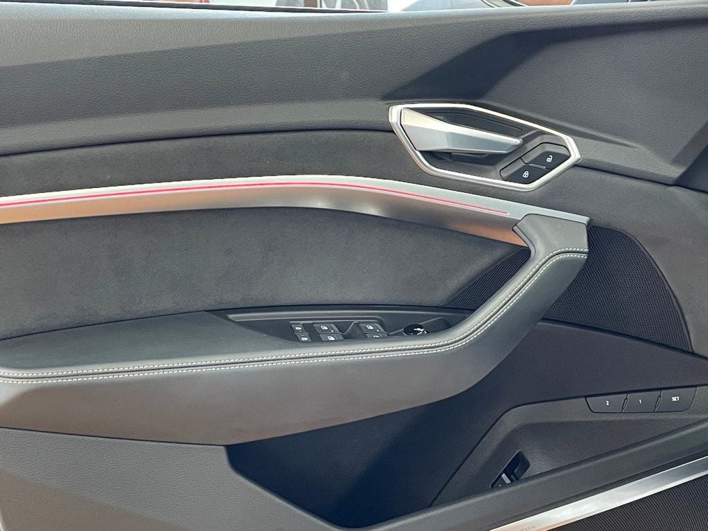 2022 Audi e-tron Sportback S line Prestige quattro - 22988195 - 17
