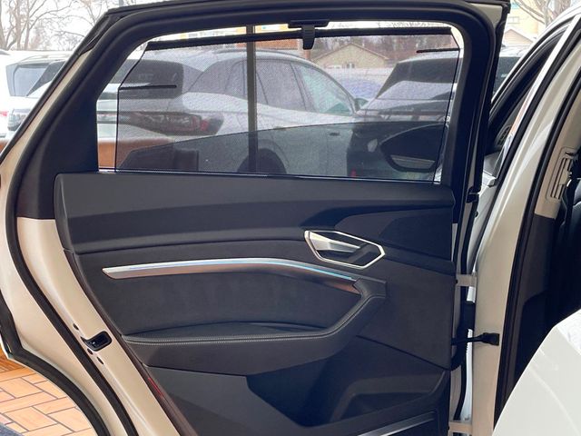 2022 Audi e-tron Sportback S line Prestige quattro - 22988195 - 24