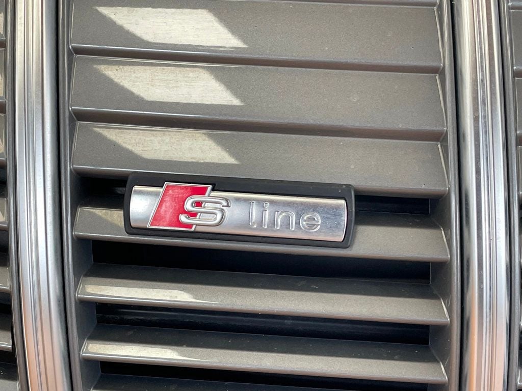 2022 Audi e-tron Sportback S line Prestige quattro - 22988195 - 3