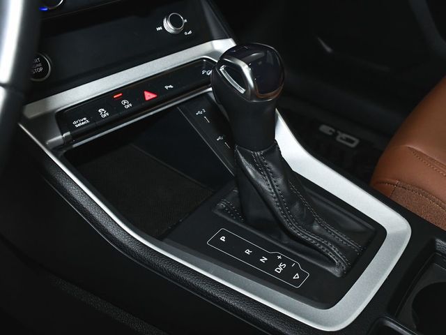 2022 Audi Q3 Premium - 22994472 - 33