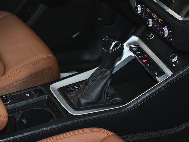 2022 Audi Q3 Premium - 22994472 - 51