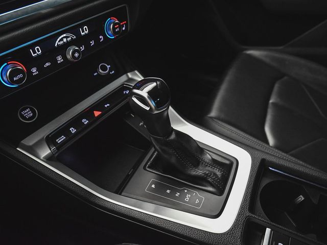 2022 Audi Q3 Premium - 23050341 - 27