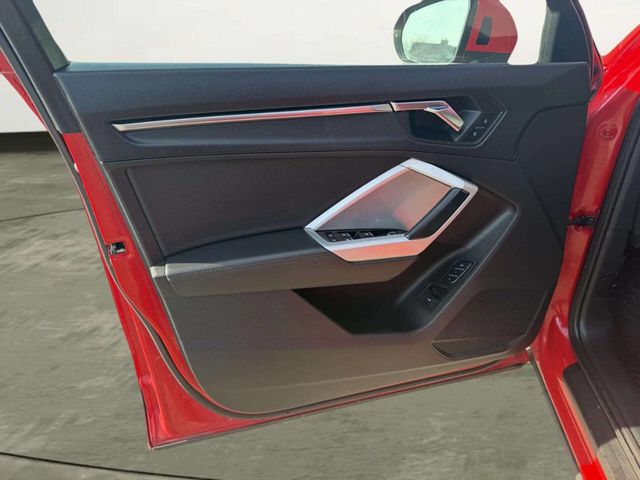 2022 Audi Q3 Premium 40 TFSI quattro - 22975307 - 12