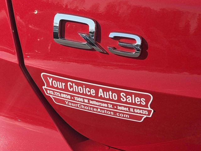 2022 Audi Q3 Premium 40 TFSI quattro - 22975307 - 4
