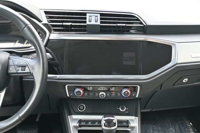 2022 Audi Q3 S line Premium Plus 45 TFSI quattro - 22849232 - 10