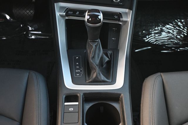 2022 Audi Q3 S line Premium Plus 45 TFSI quattro - 22950948 - 11