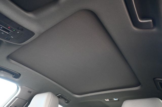 2022 Audi Q3 S line Premium Plus 45 TFSI quattro - 22950948 - 18