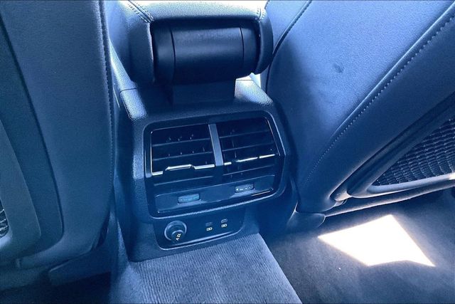 2022 Audi Q3 S line Premium Plus 45 TFSI quattro - 23063312 - 36