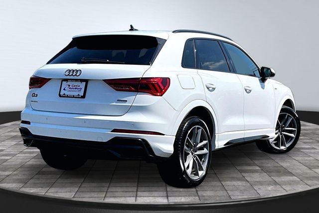 2022 Audi Q3 S line Premium Plus 45 TFSI quattro - 23063312 - 4