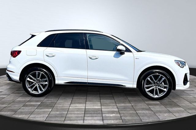 2022 Audi Q3 S line Premium Plus 45 TFSI quattro - 23063312 - 7