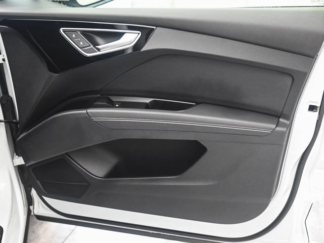 2022 Audi Q4 e-tron Premium Plus - 22918069 - 9