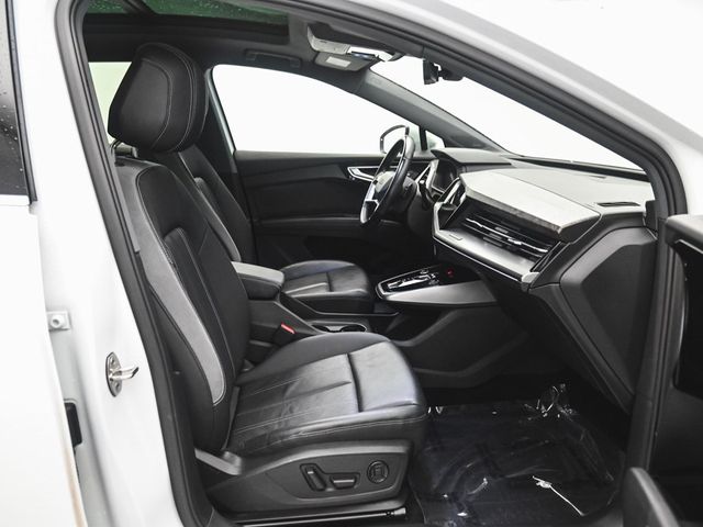 2022 Audi Q4 e-tron Premium Plus - 22918069 - 30