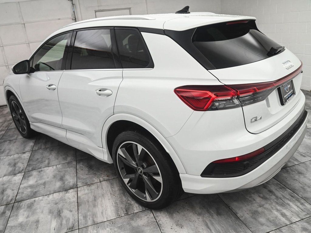 2022 Audi Q4 E-tron Premium Plus photo 4