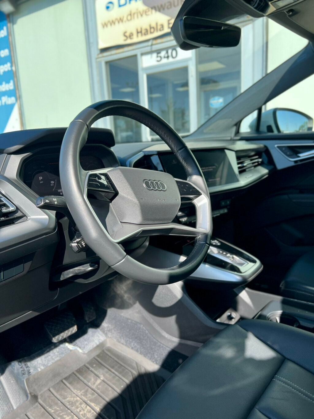2022 Audi Q4 e-tron Premium Plus 50 quattro - 23052802 - 13
