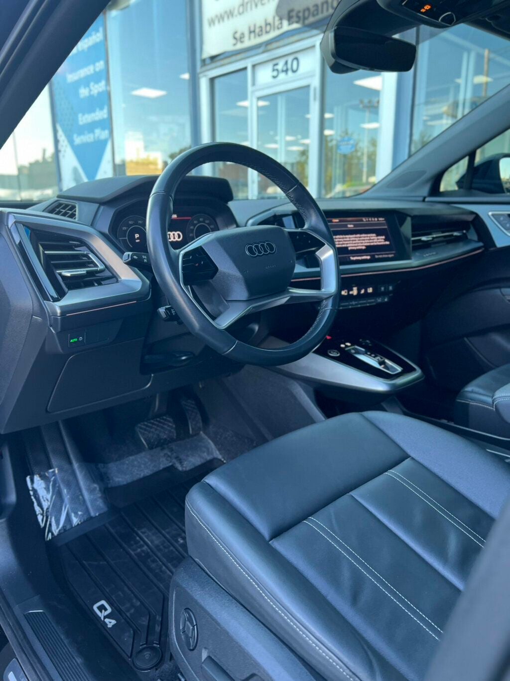 2022 Audi Q4 e-tron Premium Plus 50 quattro - 23061961 - 11