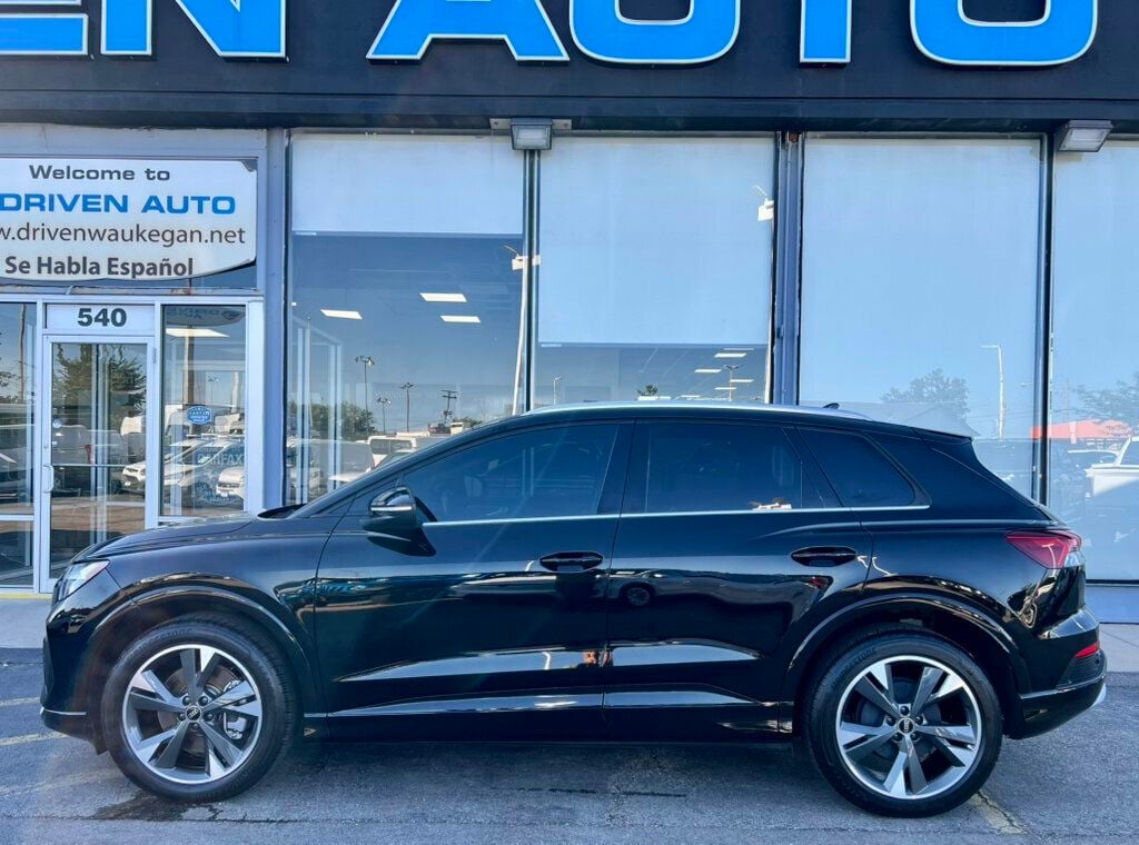 2022 Audi Q4 e-tron Premium Plus 50 quattro - 23061961 - 1