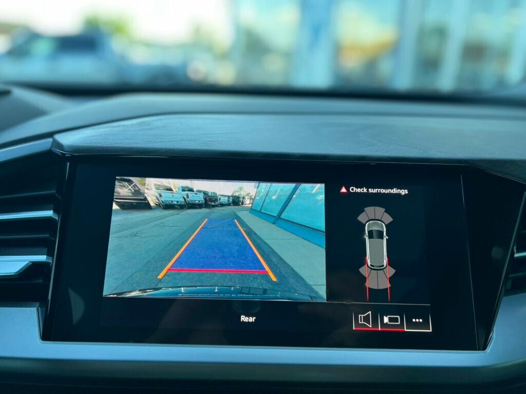 2022 Audi Q4 e-tron Premium Plus 50 quattro - 23061961 - 22