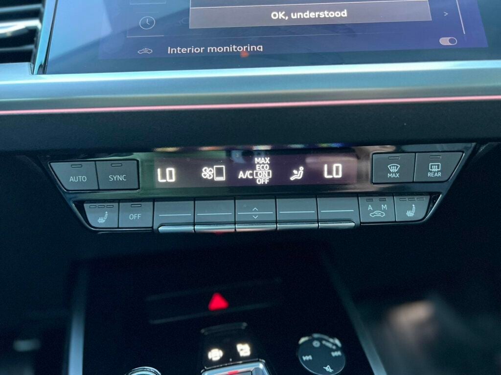 2022 Audi Q4 e-tron Premium Plus 50 quattro - 23061961 - 23