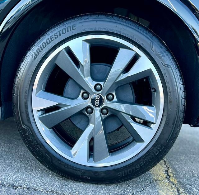 2022 Audi Q4 e-tron Premium Plus 50 quattro - 23061961 - 26