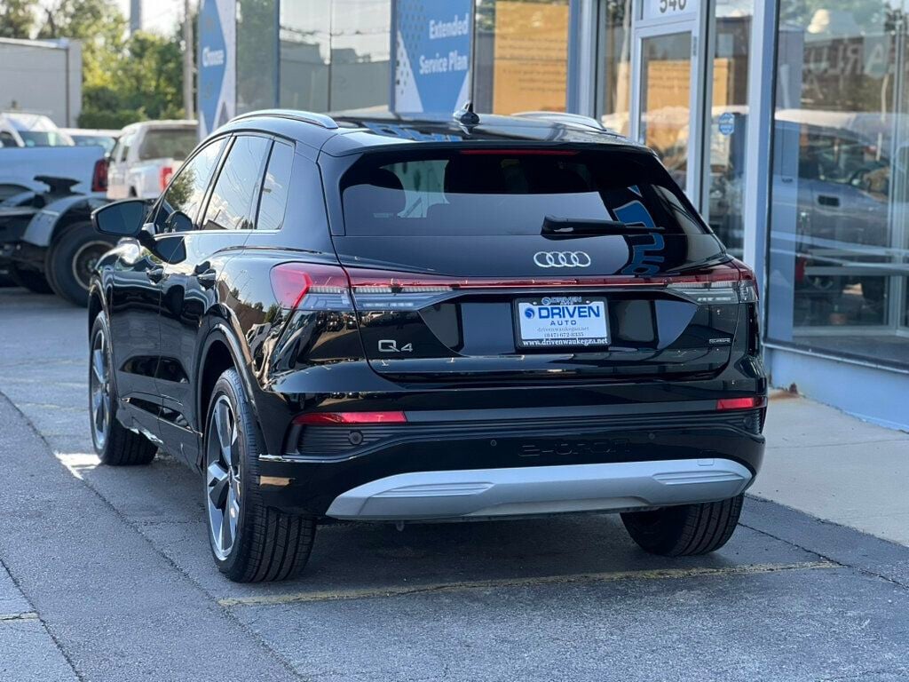 2022 Audi Q4 e-tron Premium Plus 50 quattro - 23061961 - 31