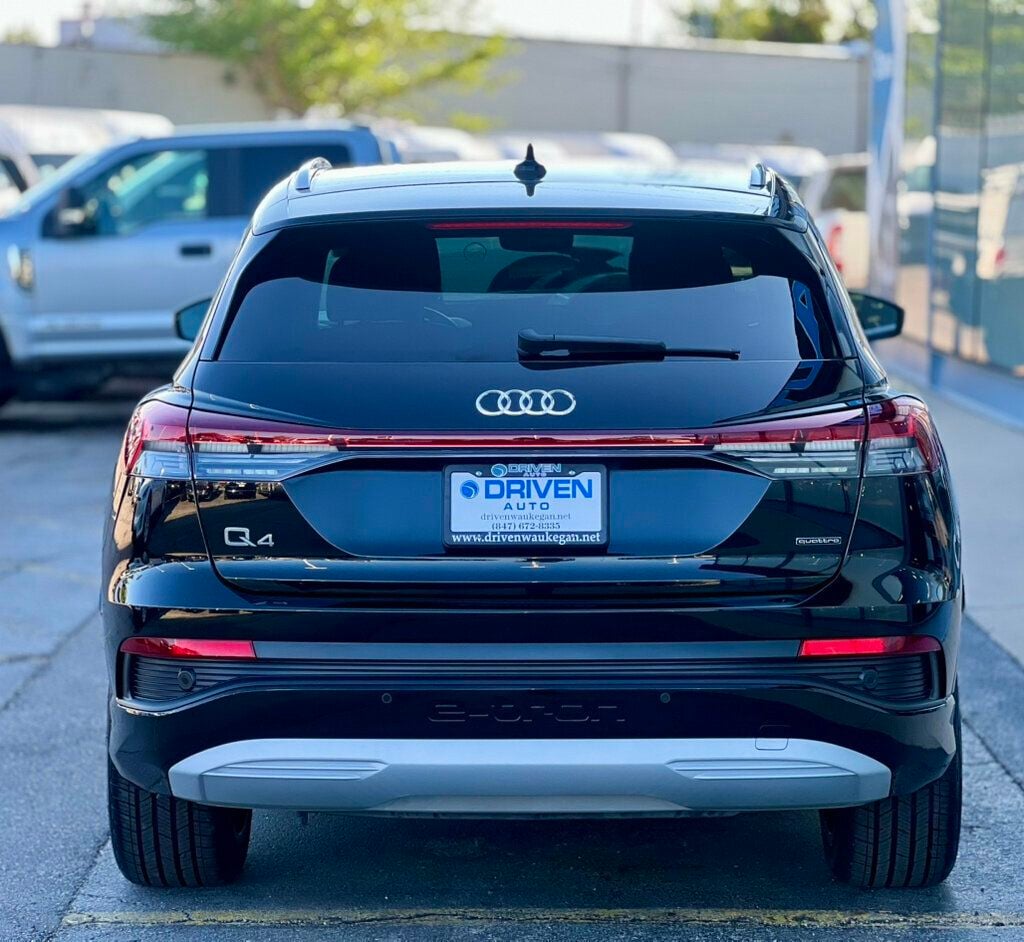 2022 Audi Q4 e-tron Premium Plus 50 quattro - 23061961 - 3