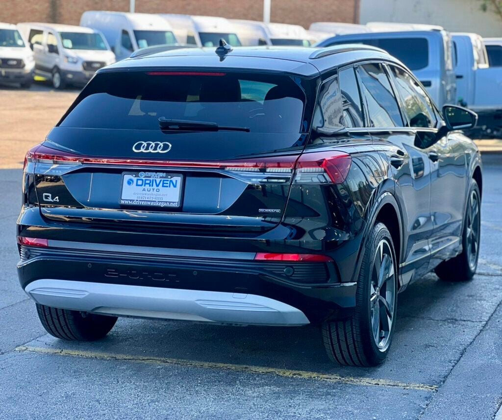 2022 Audi Q4 e-tron Premium Plus 50 quattro - 23061961 - 4