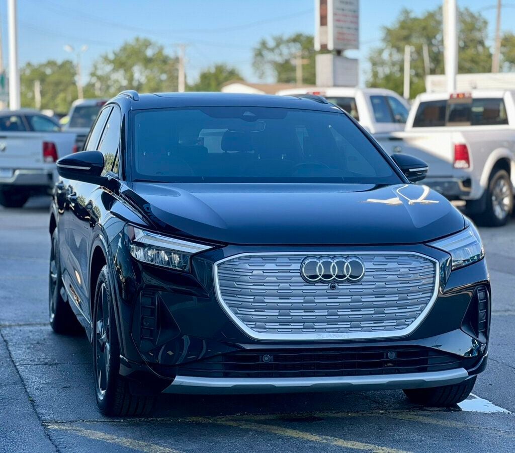 2022 Audi Q4 e-tron Premium Plus 50 quattro - 23061961 - 5