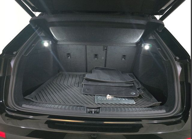 2022 Audi Q4 e-tron Premium Plus 50 quattro - 23061961 - 5