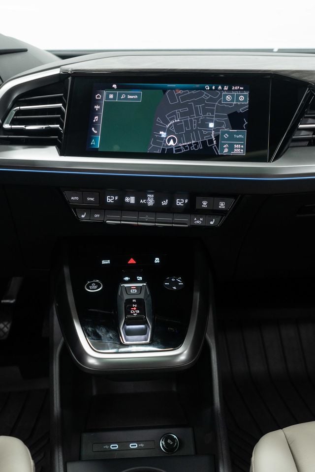 2022 Audi Q4 e-tron Prestige 50 quattro - 22929316 - 27