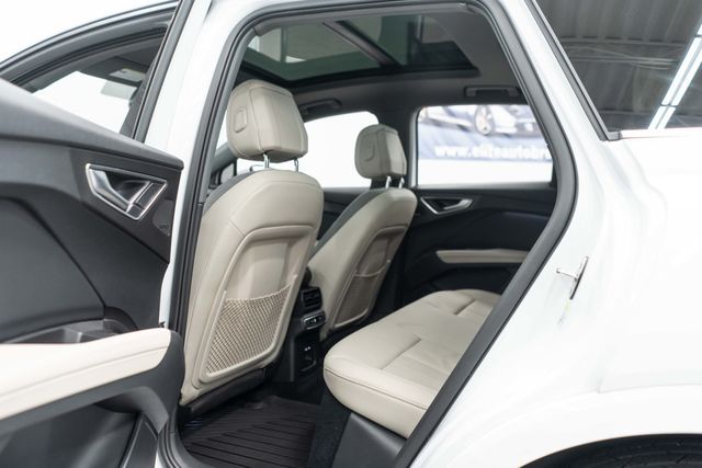 2022 Audi Q4 e-tron Prestige 50 quattro - 22929316 - 31