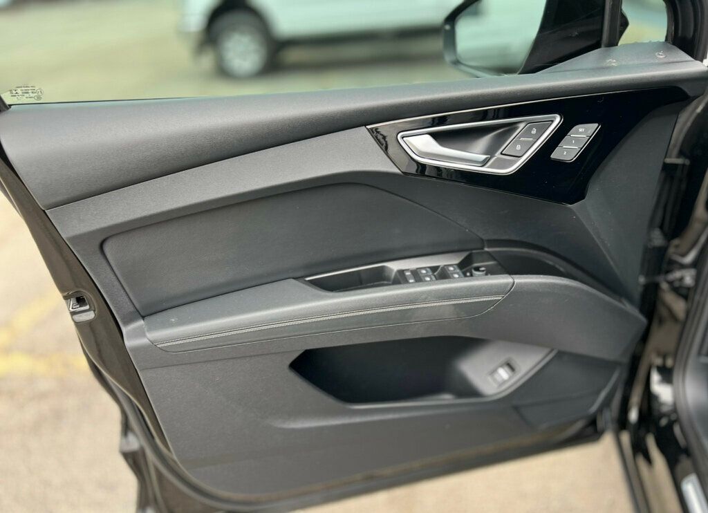2022 Audi Q4 e-tron Sportback Prestige 50 quattro - 23035000 - 11