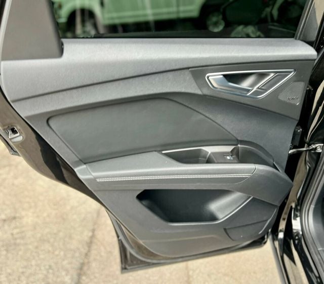 2022 Audi Q4 e-tron Sportback Prestige 50 quattro - 23035000 - 13